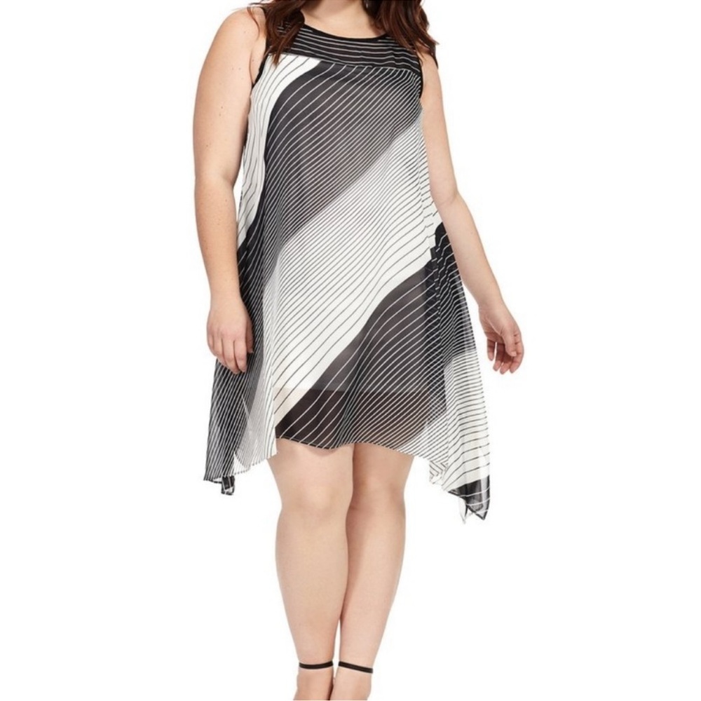 Robbie Bee Chiffon Swing Dress 8